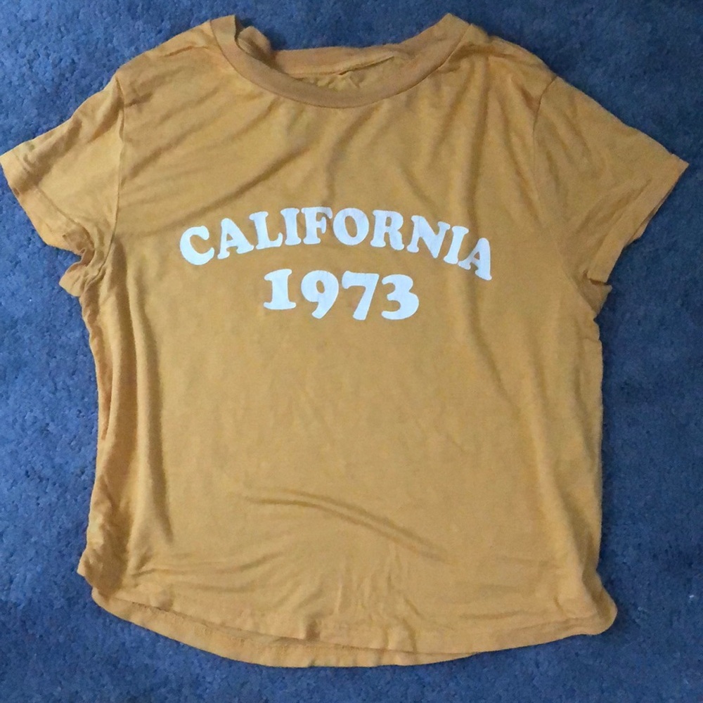 Forever 21 T-Shirt